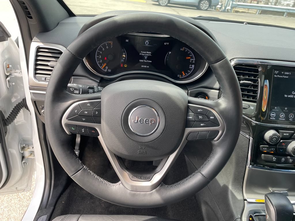 Used 2022 Jeep Grand Cherokee Limited AWD/4WD image 16