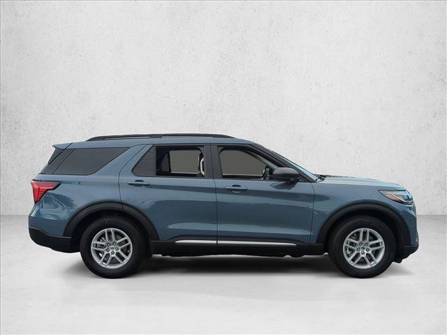 Used 2025 Ford Explorer Active RWD image 4