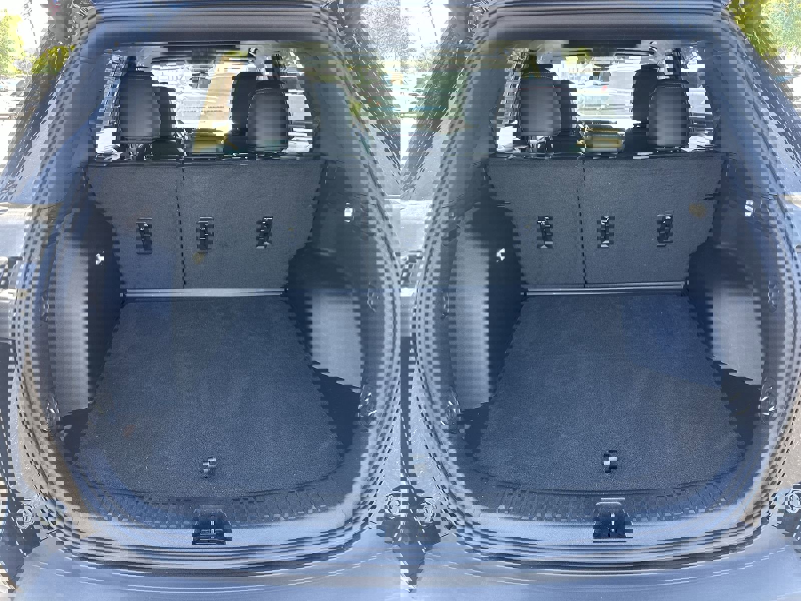 Certified 2026 Chevrolet Equinox RS w/ Convenience Package III image 32