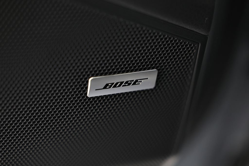 New 2026 Porsche Cayenne Coupe AWD/4WD image 14