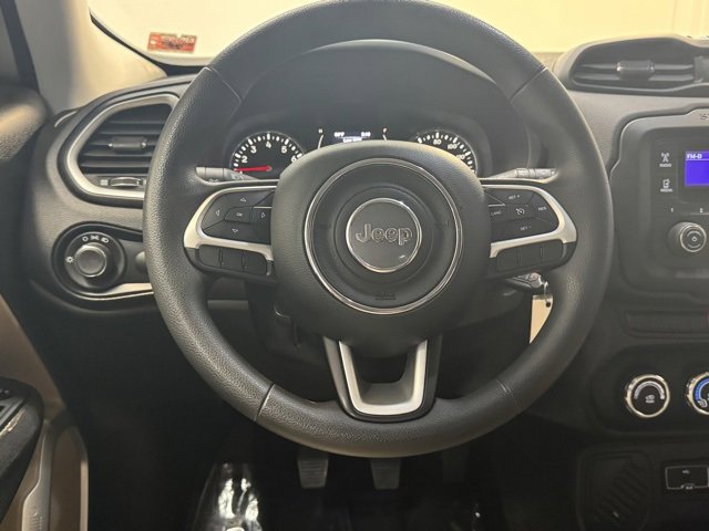 Used 2015 Jeep Renegade Sport w/ Power & Air Group image 8