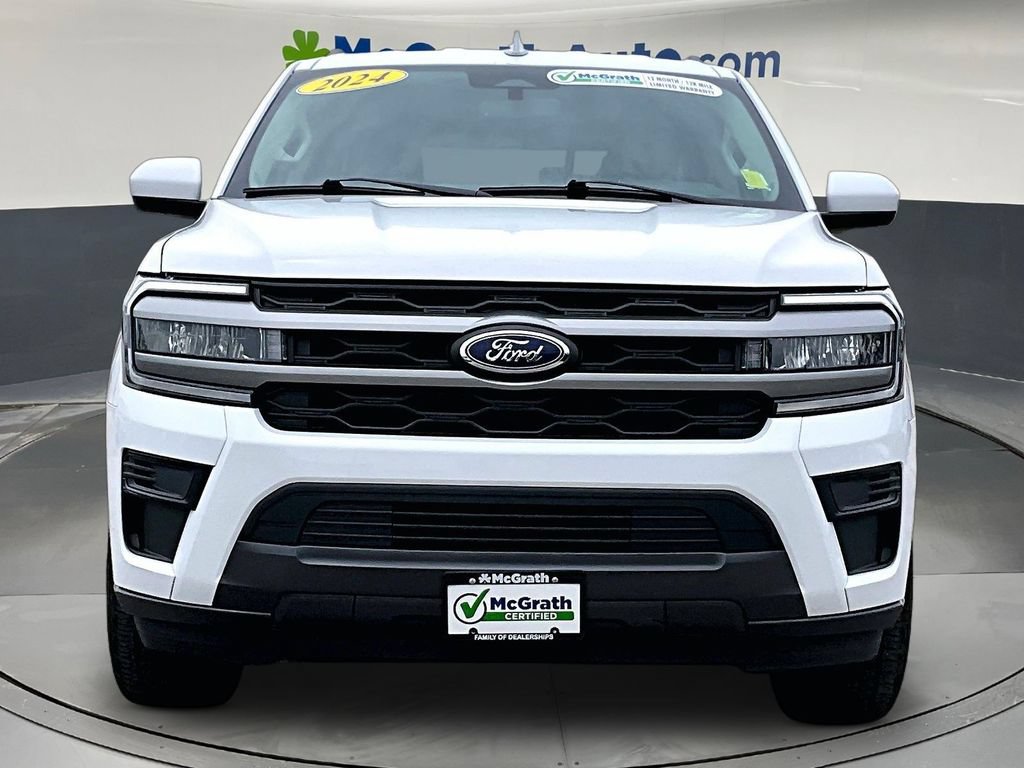 Used 2024 Ford Expedition XLT AWD/4WD image 2