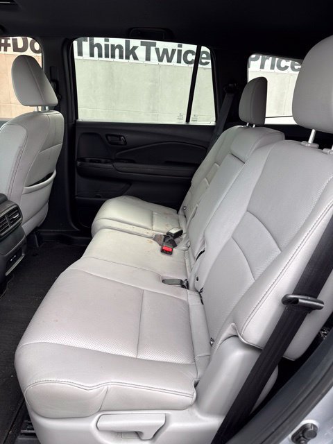 Used 2024 Honda Passport EX-L image 10