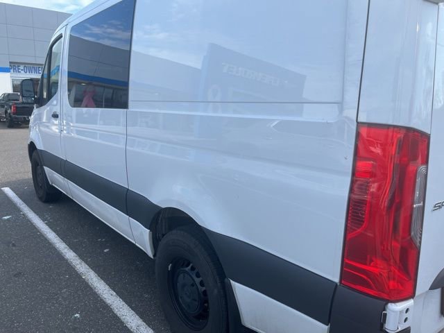 Used 2025 Mercedes-Benz Sprinter 2500 image 4