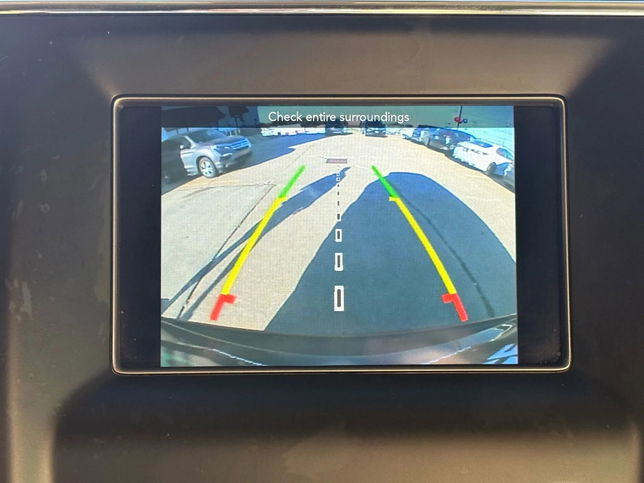 Used 2021 Jeep Grand Cherokee Laredo image 39