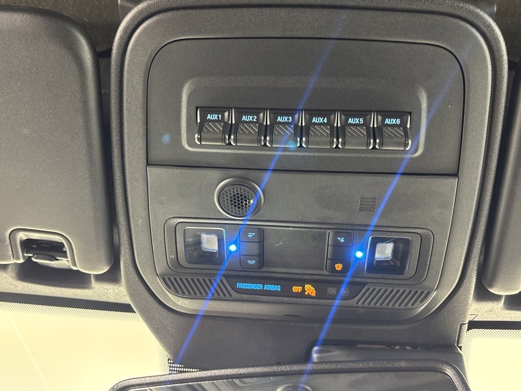 Used 2022 Ford Bronco Badlands image 37