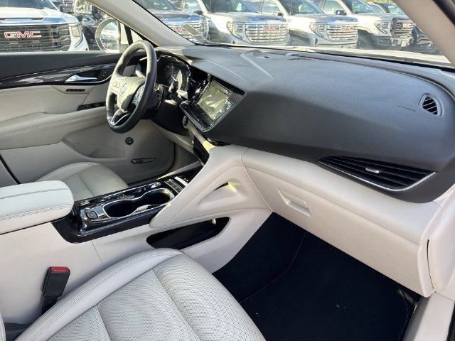 Used 2022 Buick Envision Essence w/ Technology Package I FWD image 29