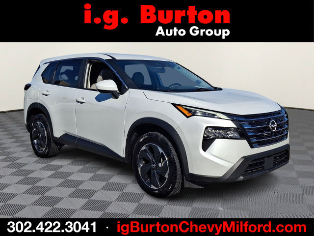 Used 2025 Nissan Rogue SV AWD/4WD image 1