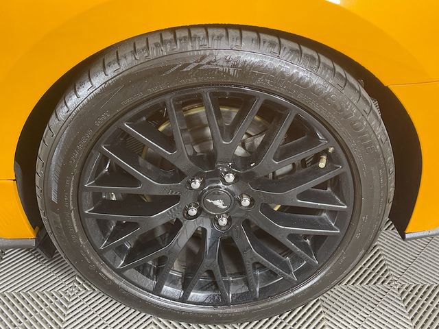 Used 2018 Ford Mustang GT w/ GT Performance Package RWD image 29