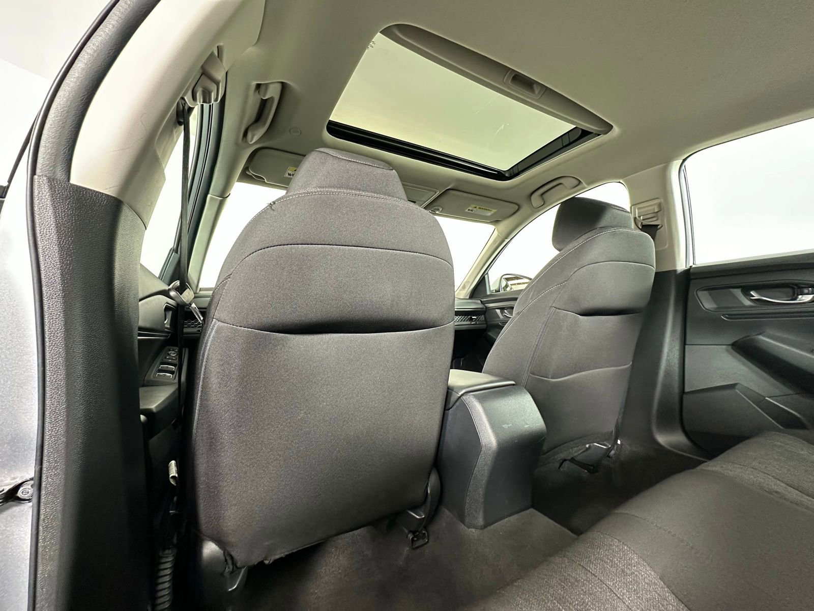 Used 2023 Honda Accord EX image 4