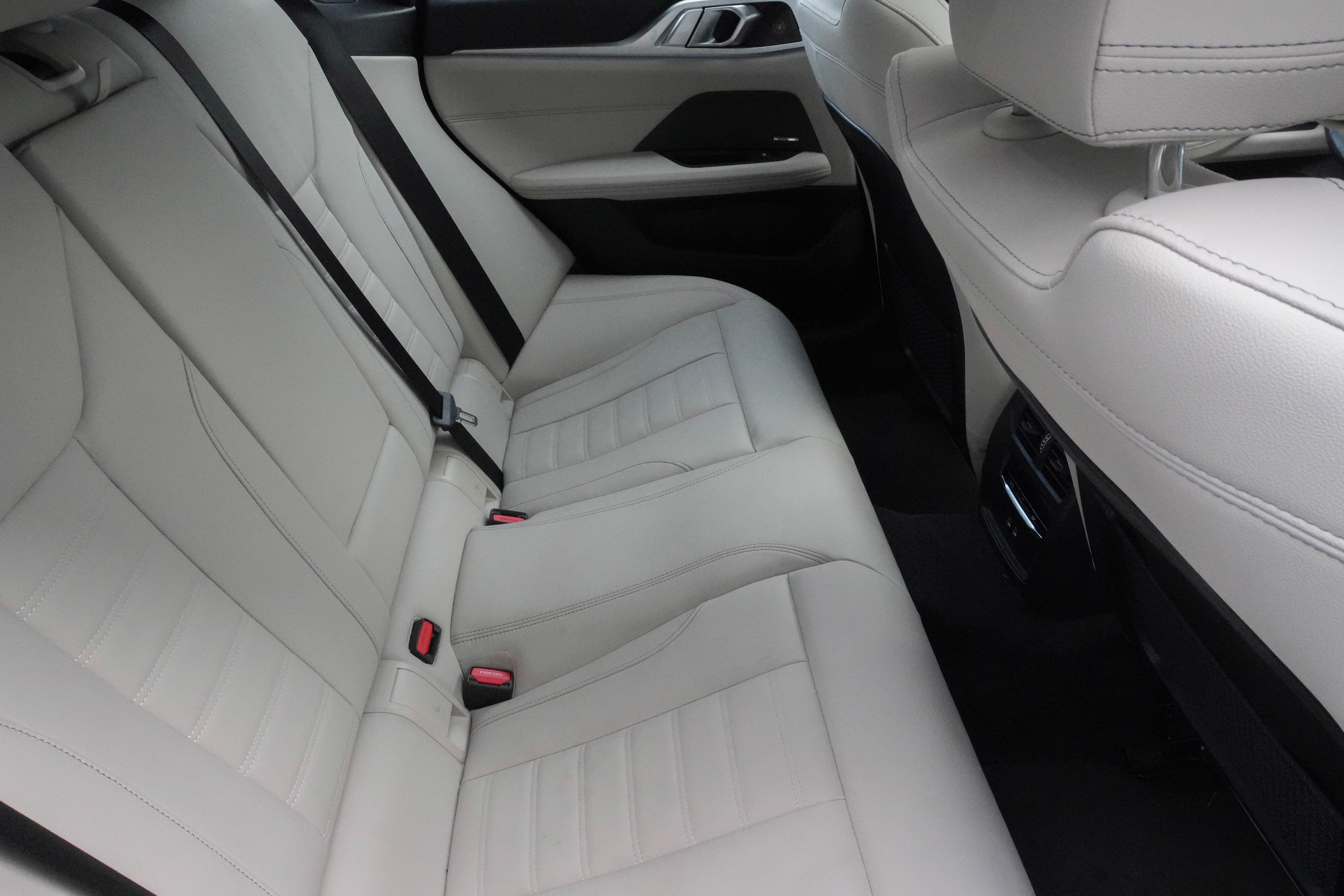 Used 2023 BMW i4 eDrive35 image 41