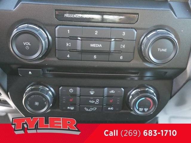 Used 2018 Ford F150 XLT w/ Equipment Group 302A Luxury AWD/4WD image 29