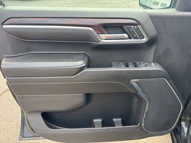 Used 2024 GMC Sierra 1500 SLT image 15