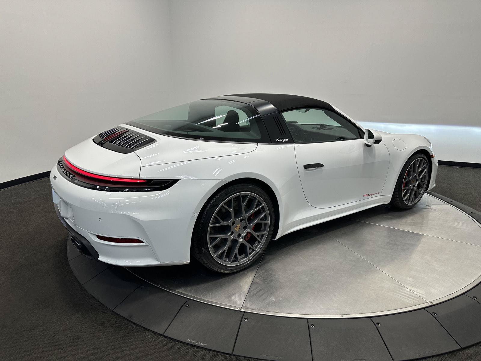 New 2026 Porsche 911 Targa 4S AWD/4WD image 7