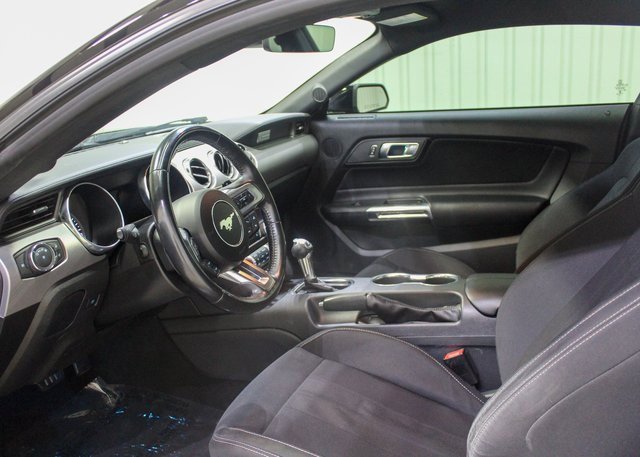 Used 2022 Ford Mustang GT w/ Equipment Group 301A image 9