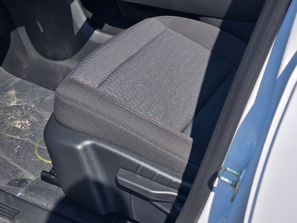 New 2027 Chevrolet Equinox LT FWD image 21