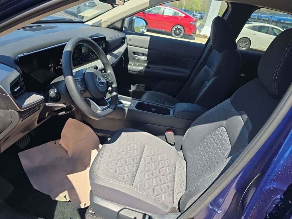 New 2026 Nissan Kicks SV image 14