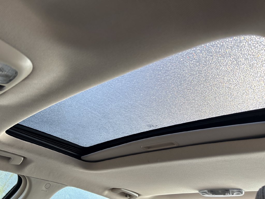 Used 2010 Ford Fusion SEL FWD image 28