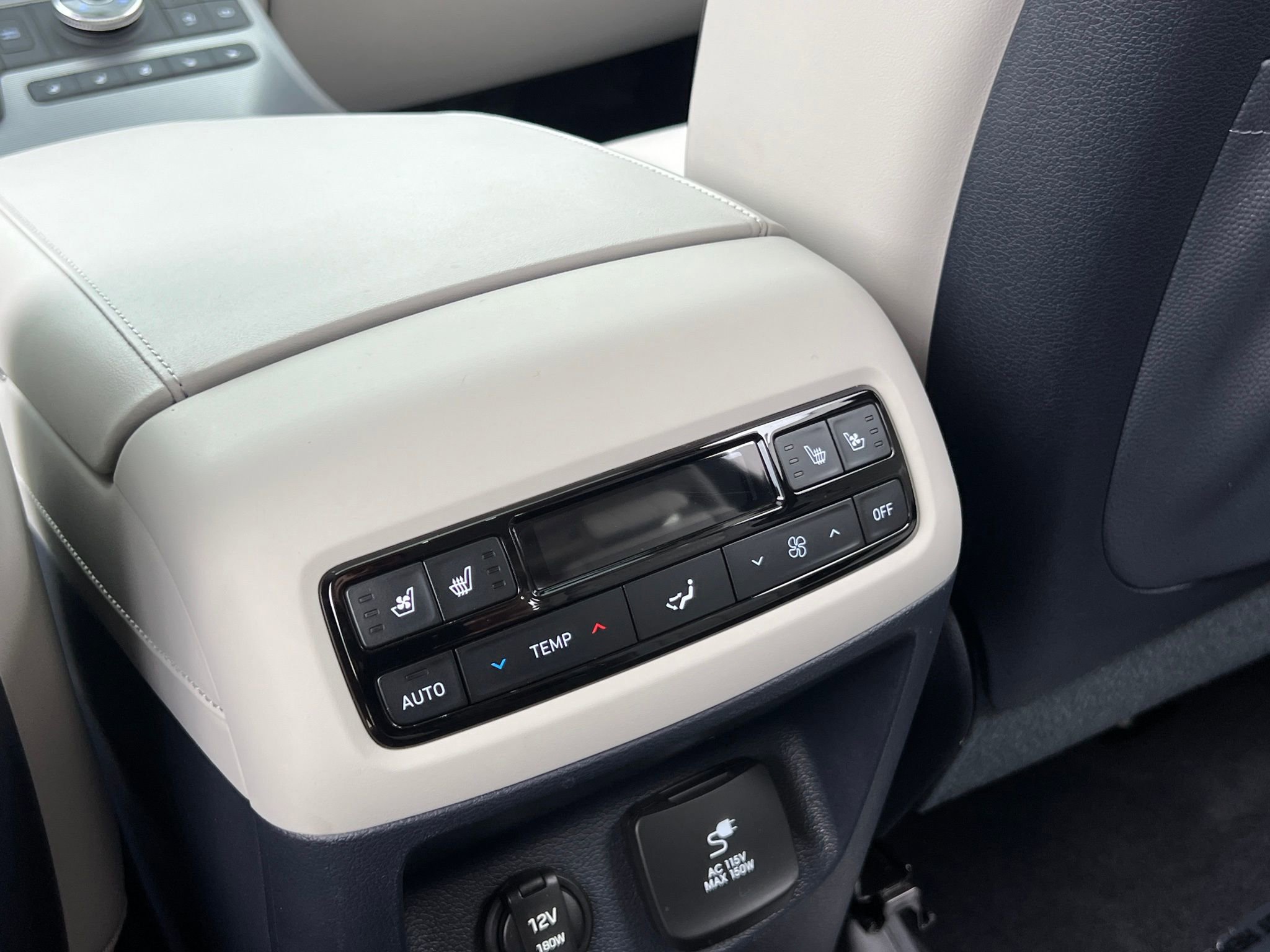 Used 2025 Hyundai Palisade Calligraphy AWD/4WD image 37