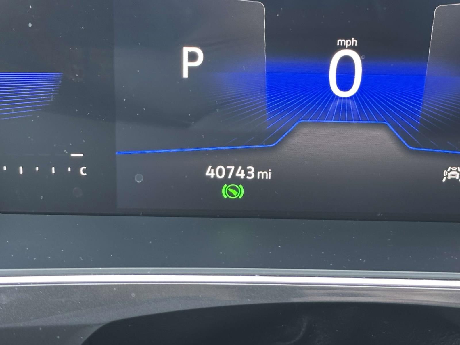 Used 2023 Volkswagen Tiguan SE image 26