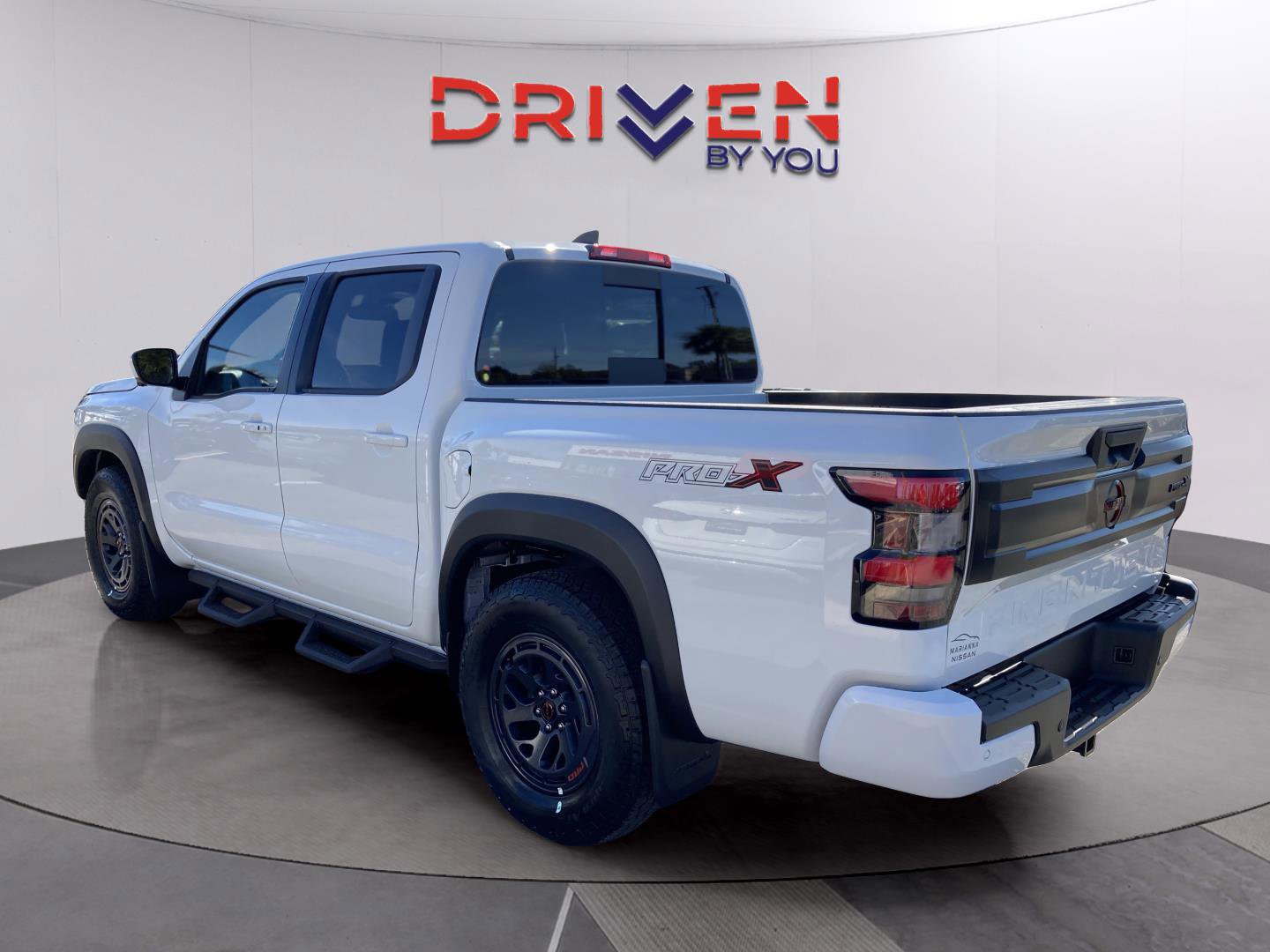 New 2026 Nissan Frontier Pro-X w/ Pro-X Convenience Package image 2