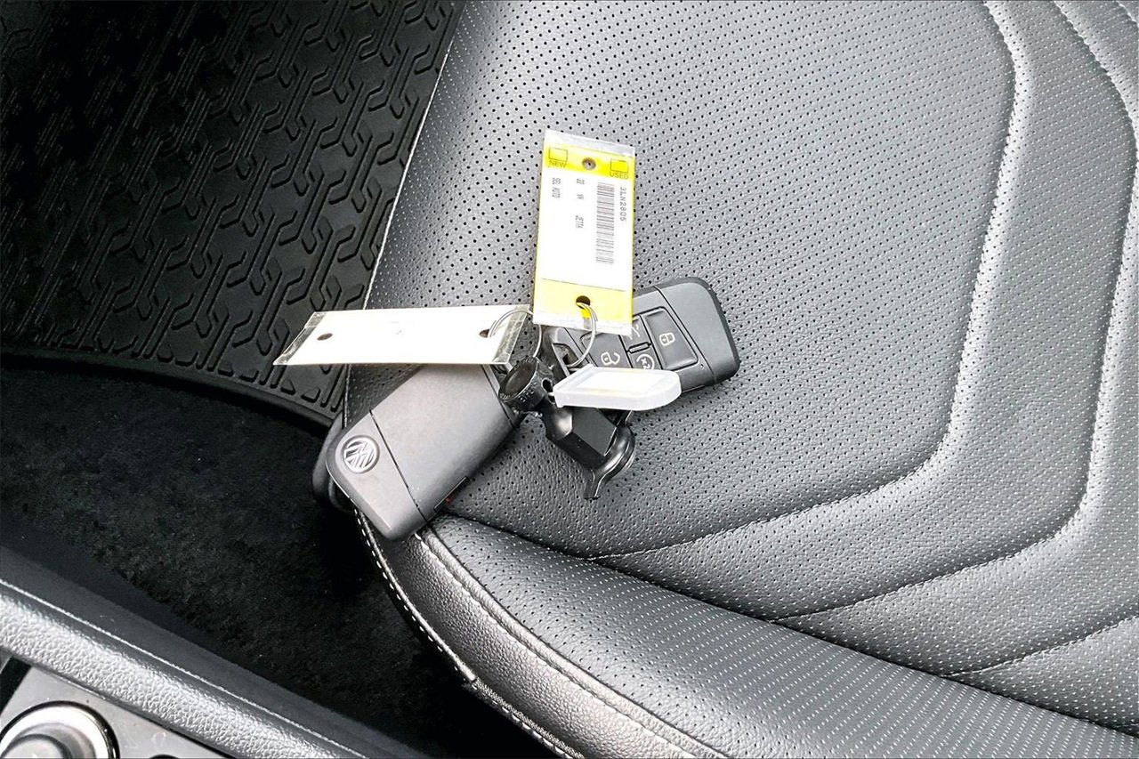 Used 2022 Volkswagen Jetta SEL image 33