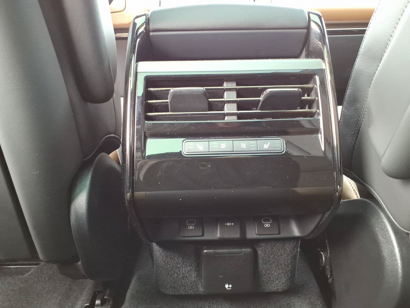 Used 2023 Land Rover Range Rover Sport SE Dynamic AWD/4WD image 24