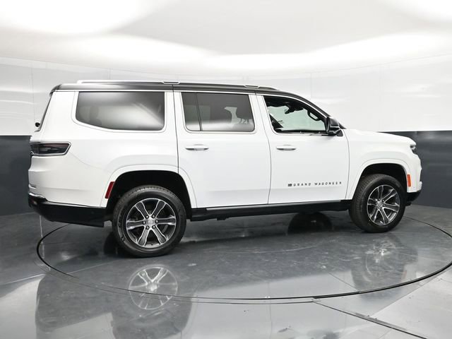 Used 2023 Jeep Grand Wagoneer 4WD image 14