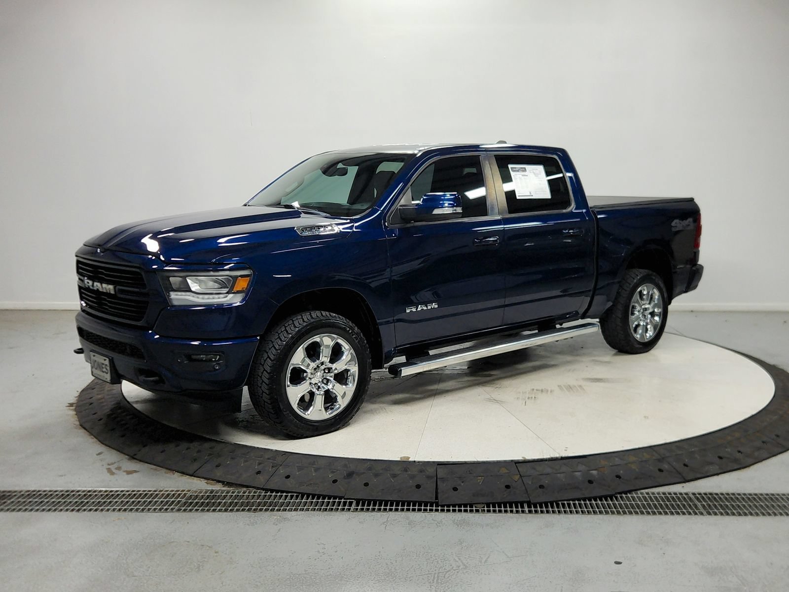Used 2020 RAM 1500 Big Horn AWD/4WD image 4