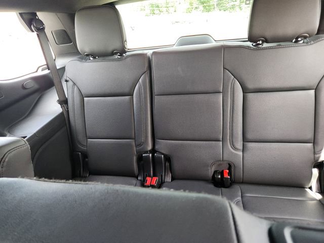 Used 2025 Chevrolet Tahoe LT AWD/4WD image 10