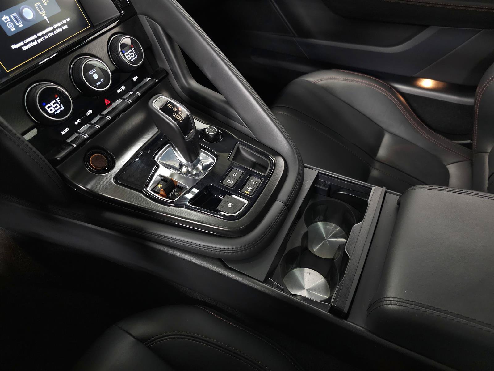 Used 2015 Jaguar F-TYPE S RWD image 28