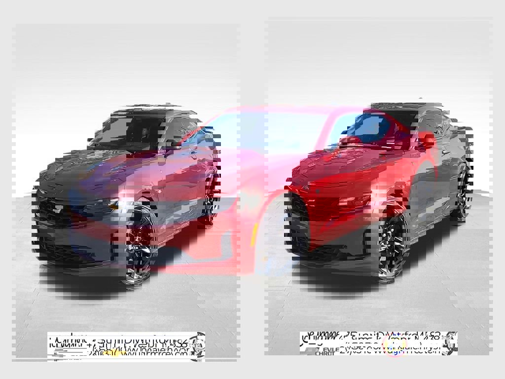 Used 2021 Chevrolet Camaro LT image 1