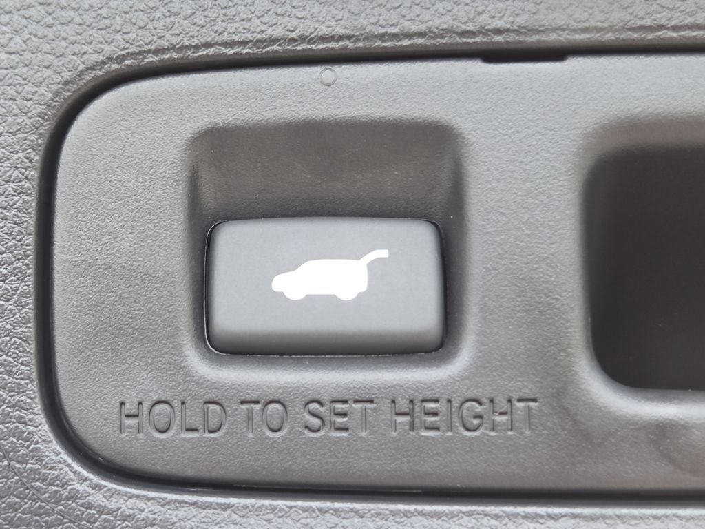 Certified 2025 Honda CR-V EX-L image 27