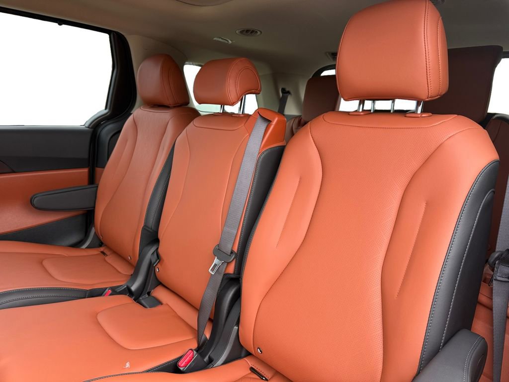 New 2026 Kia Carnival SX FWD image 14