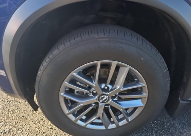 Certified 2023 Nissan Rogue S AWD/4WD image 2