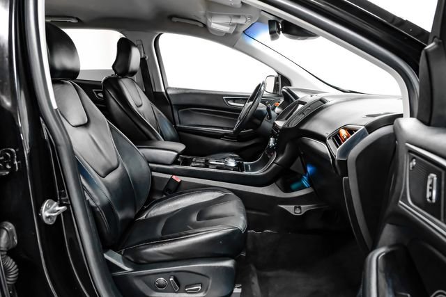 Used 2019 Ford Edge Titanium image 44