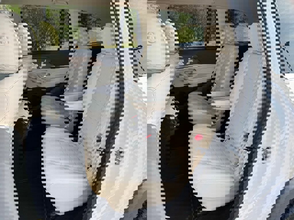 Used 2022 Mercedes-Benz GLS 450 4MATIC image 30