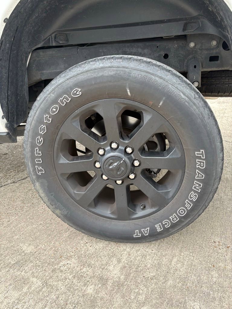 Used 2024 RAM 2500 Laramie w/ Night Edition AWD/4WD image 11