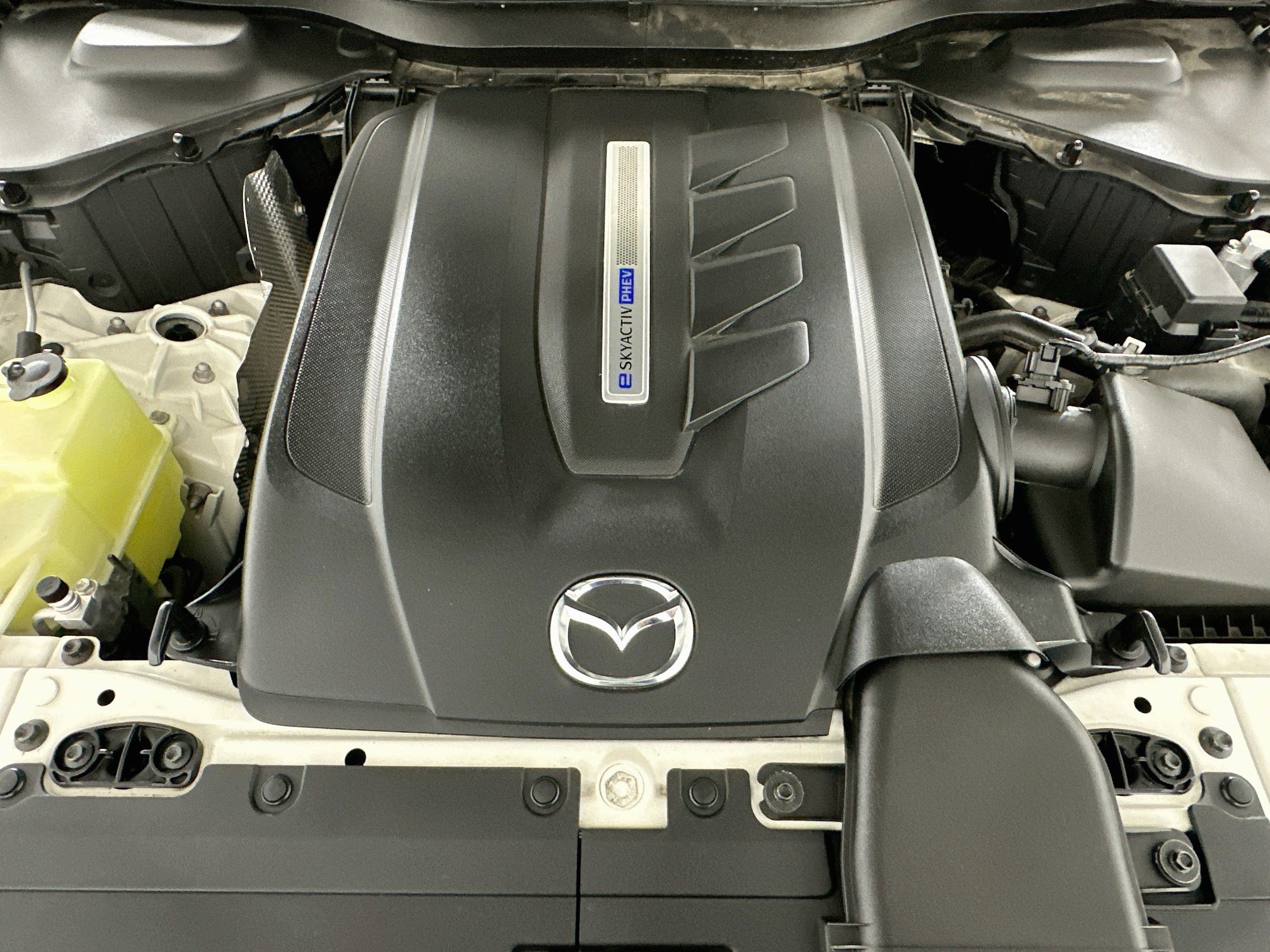 Used 2024 MAZDA CX-90 Plug-In Hybrid w/ Premium Pkg AWD/4WD image 34