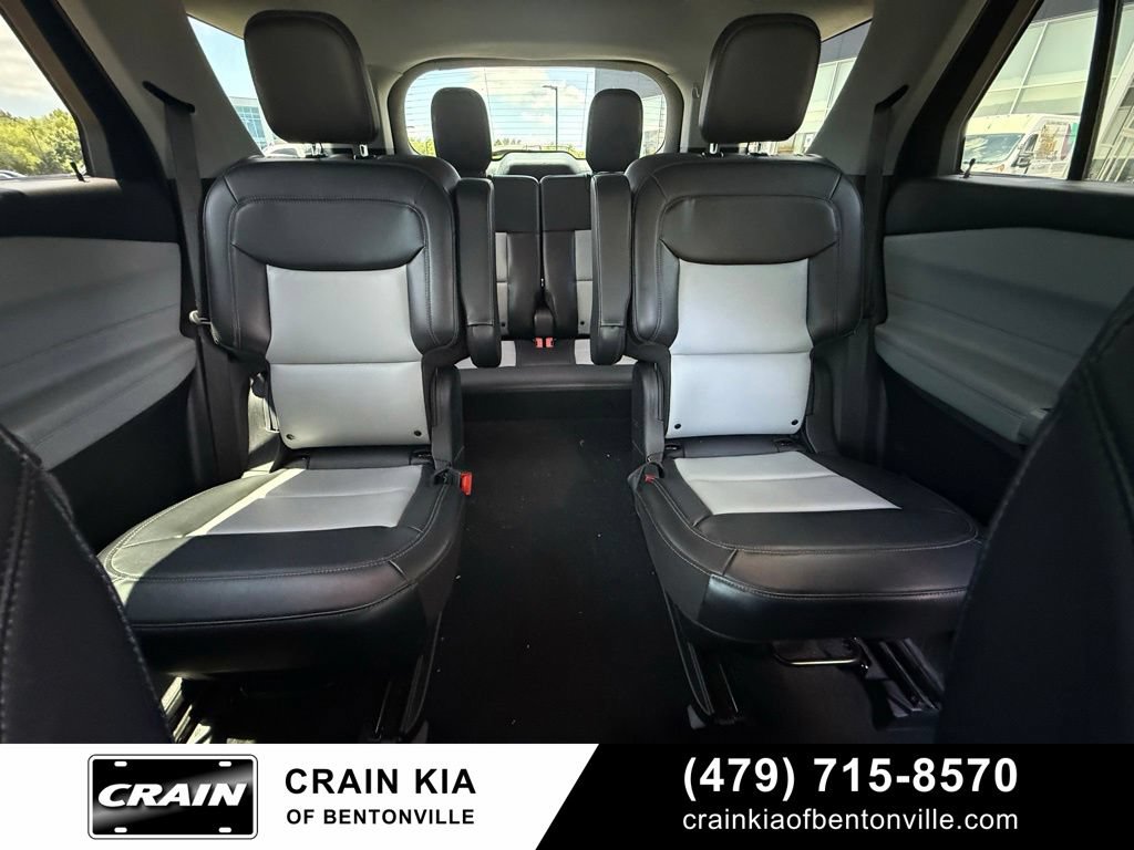 Used 2024 Ford Explorer XLT w/ Equipment Group 202A AWD/4WD image 30