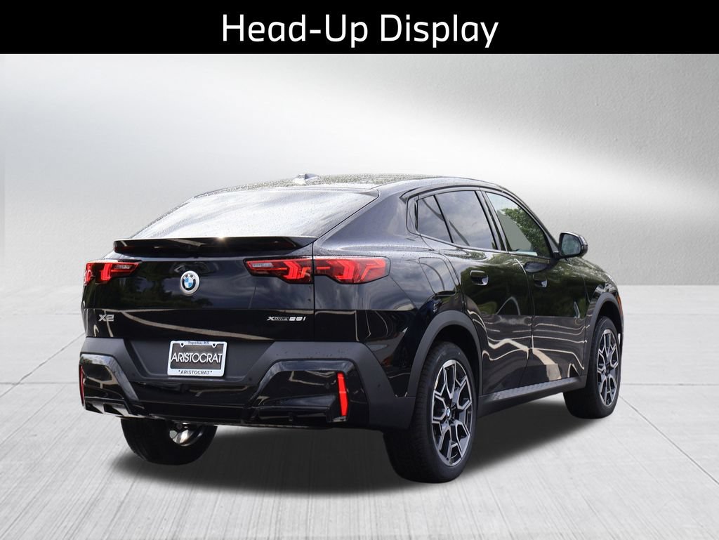New 2026 BMW X2 xDrive28i w/ Technology Package AWD/4WD image 9