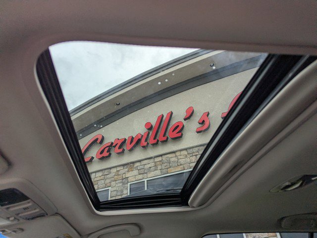 Used 2017 Subaru Outback 3.6R Limited image 23