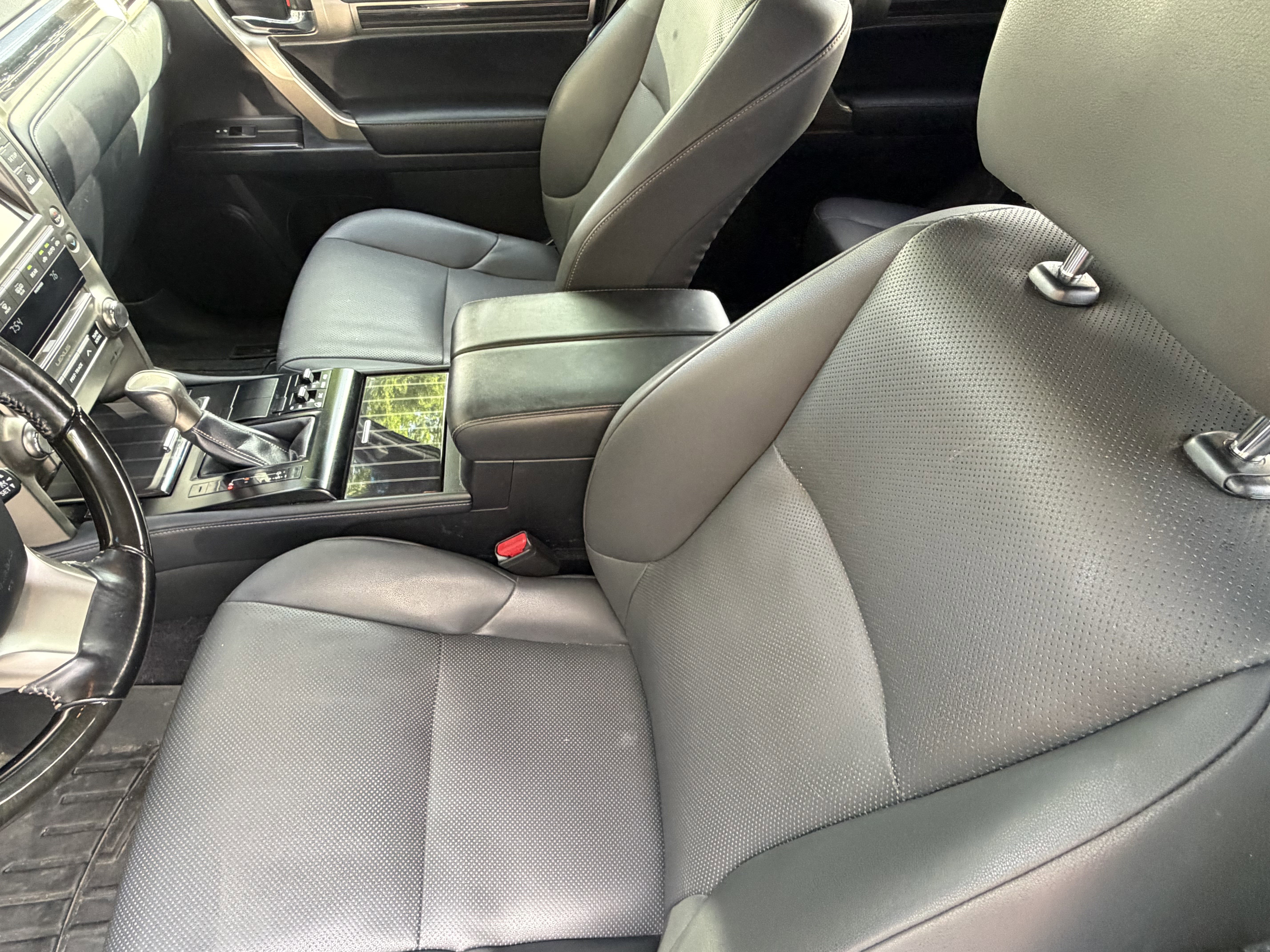 Certified 2020 Lexus GX 460 Premium w/ Premium Package AWD/4WD image 16