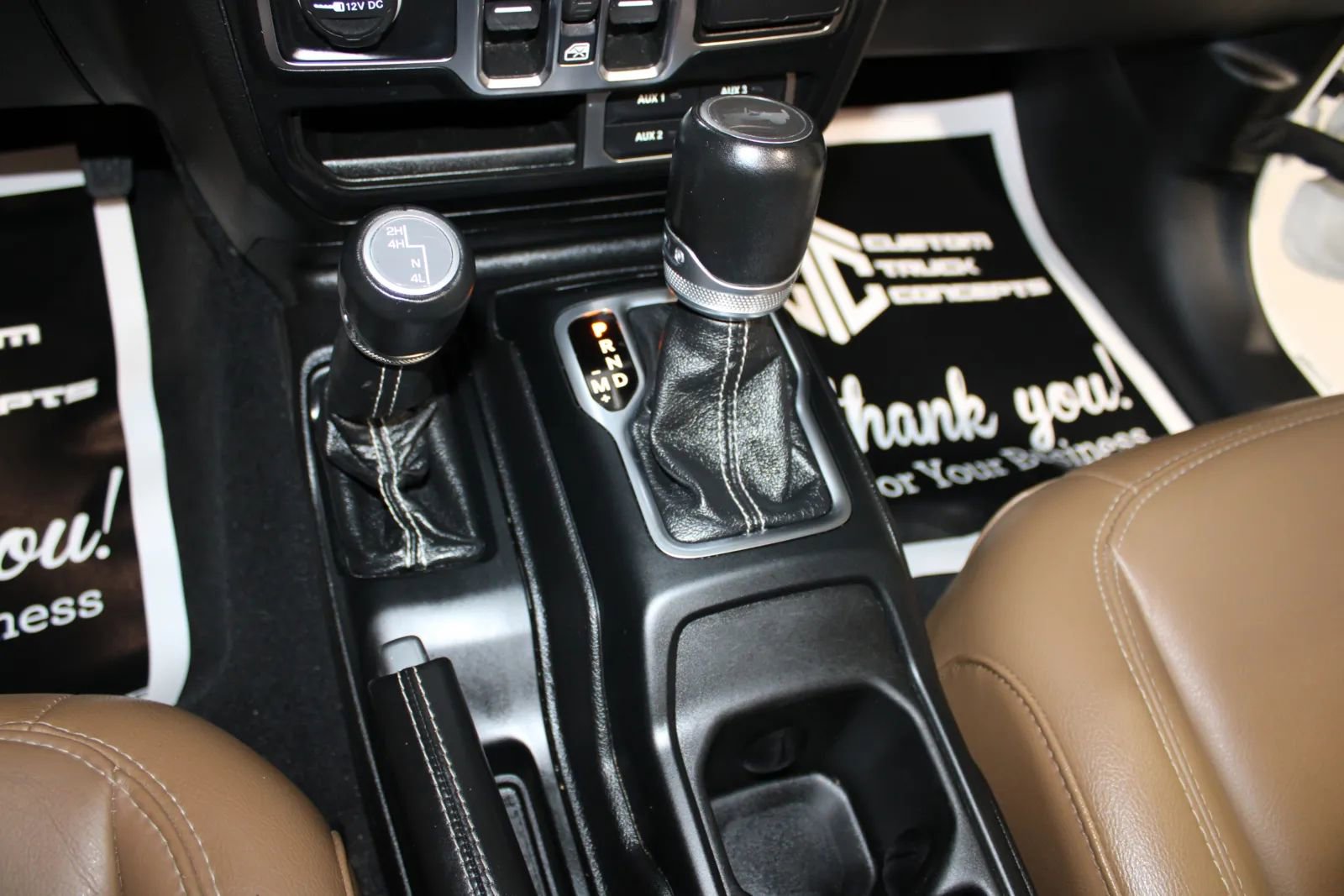 Used 2021 Jeep Wrangler Unlimited Sahara image 35