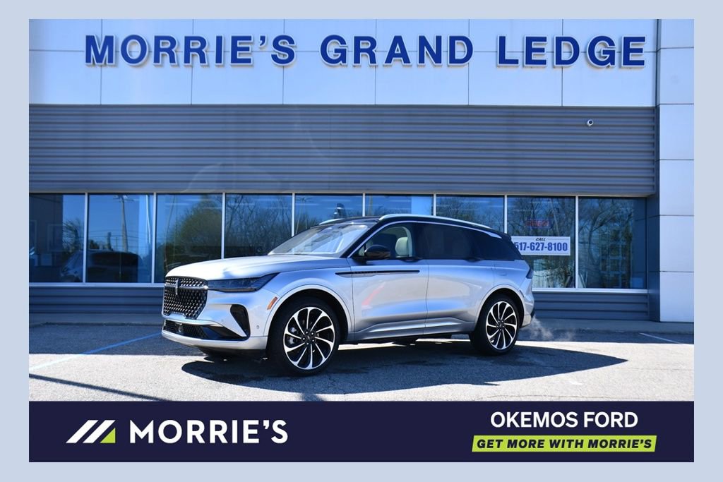 Used 2024 Lincoln Nautilus Black Label AWD/4WD image 1