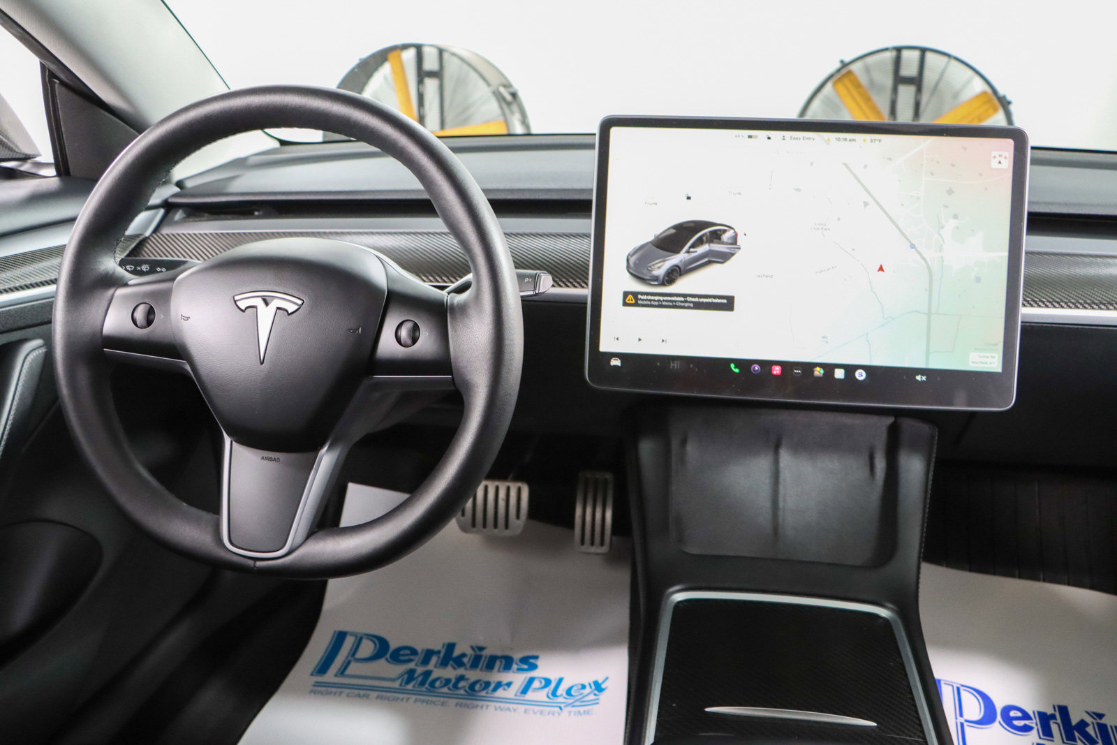 Used 2023 Tesla Model 3 Performance image 16