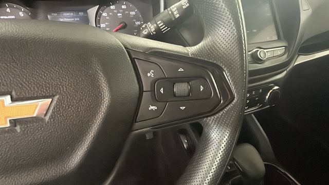 Used 2022 Chevrolet TrailBlazer LT FWD image 16