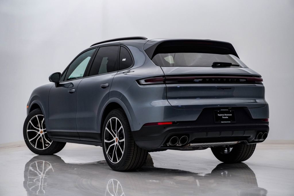 New 2026 Porsche Cayenne image 3