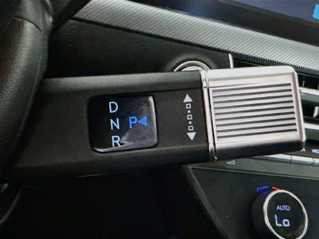 Used 2026 Hyundai Sonata Blue FWD image 19