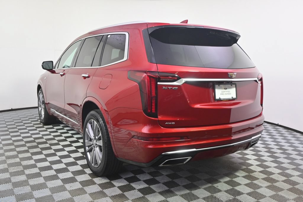 Certified 2024 Cadillac XT6 Premium Luxury w/ Technology Package AWD/4WD image 4